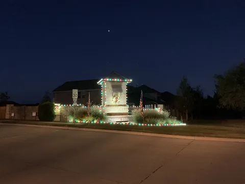 DFW HOA rules guide โ The Christmas Lights Experts